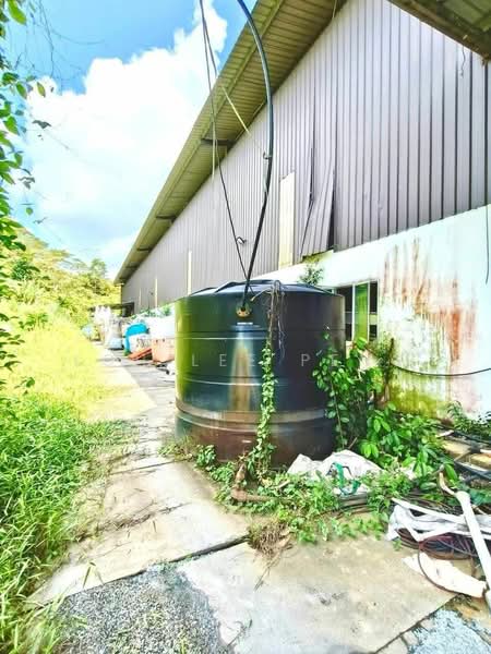 Kilang untuk Dijual di Taman Industri Kulai (Kulai) - Loh Lee Peng - Exterior - PropertyGuru.com.my