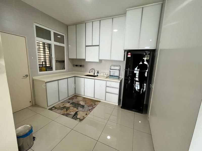Servis Apartment untuk Disewa di Twin Danga Residence - Chang Kai Yin - Kitchen - PropertyGuru.com.my