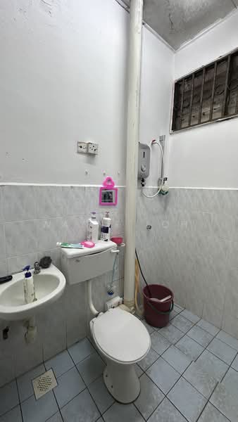 Semi-Detached House for Sale in Bandar Tasek Mutiara (Simpang Ampat) - Wayne Loh - Bathroom - PropertyGuru.com.my
