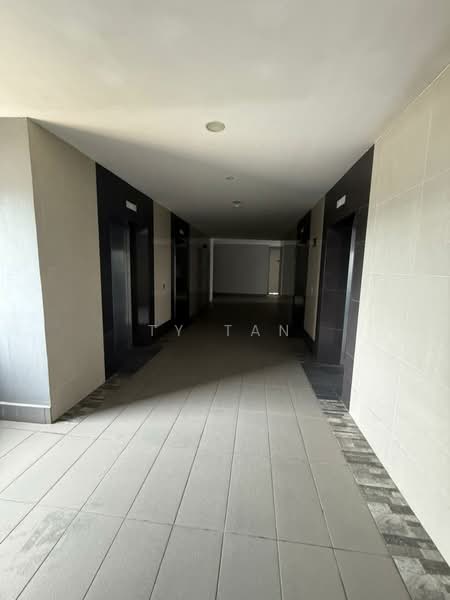 Condominium for Rent at SKS Pavillion Residences - TY Tan - Corridor - PropertyGuru.com.my