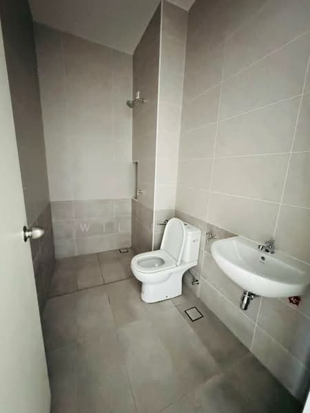 Rumah Teres 2 Tingkat untuk Dijual di Taman Ekoflora (Johor Bahru) - Wil Mong - Bathroom - PropertyGuru.com.my