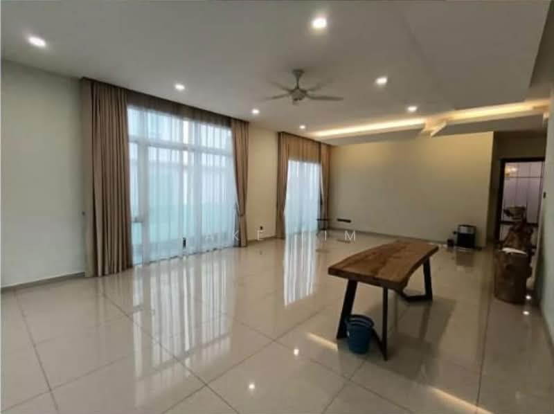 Rumah Banglo untuk Disewa di Mahkota Cheras (Cheras) - Jake Lim - Living Room - PropertyGuru.com.my