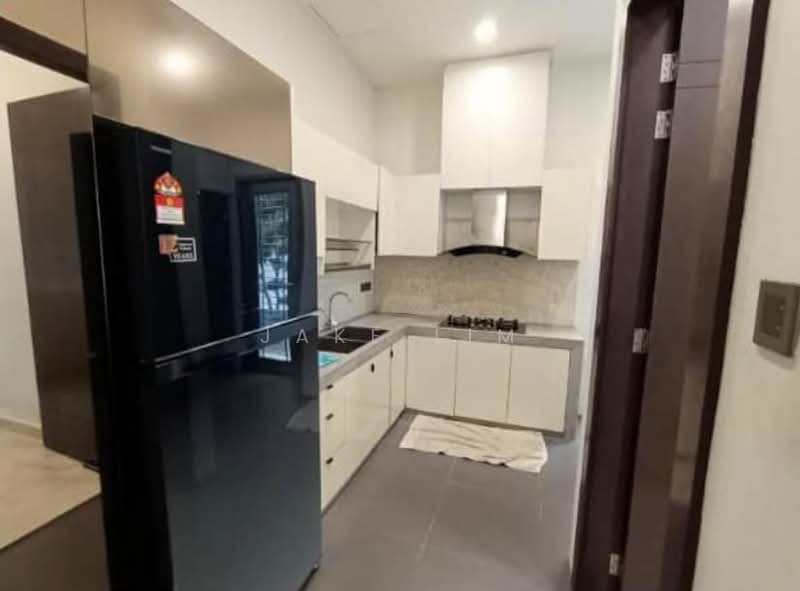 Rumah Banglo untuk Disewa di Mahkota Cheras (Cheras) - Jake Lim - Kitchen - PropertyGuru.com.my