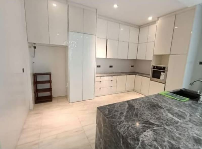 Rumah Banglo untuk Disewa di Mahkota Cheras (Cheras) - Jake Lim - Kitchen - PropertyGuru.com.my