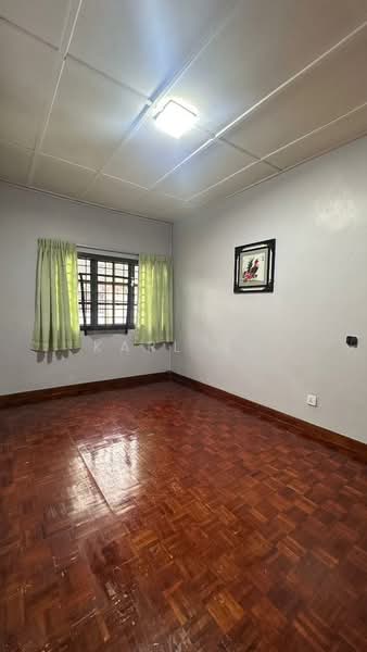Townhouse for Sale in Taman Tampoi Indah (Tampoi) - Karl Ho - Interior - PropertyGuru.com.my
