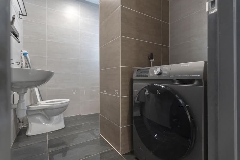 Service Residence for Rent at EDUSENTRAL - Vitas Tan - Bathroom - PropertyGuru.com.my