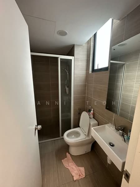Service Residence for Sale at Lexa Residence @ The Quartz WM - Jeannie Teoh - Bathroom - PropertyGuru.com.my