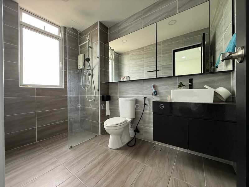 Service Residence for Rent at KSL Residence @ Daya - Ray Wong - Bathroom - PropertyGuru.com.my