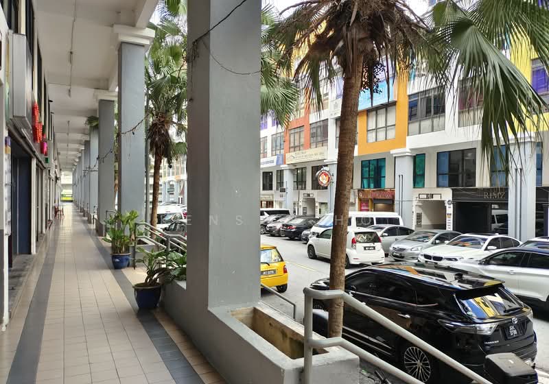 Shop / Office for Rent in Ampang Jaya (Ampang) - Kenson Ho - Exterior - PropertyGuru.com.my