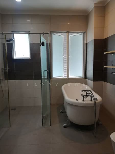 Rumah Berkembar untuk Dijual di Ampang Jaya (Ampang) - Happy Kua - Bathroom - PropertyGuru.com.my