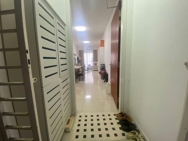 Kondominium untuk Disewa di The Greens @ Subang West - Abby Woo - Entrance - PropertyGuru.com.my