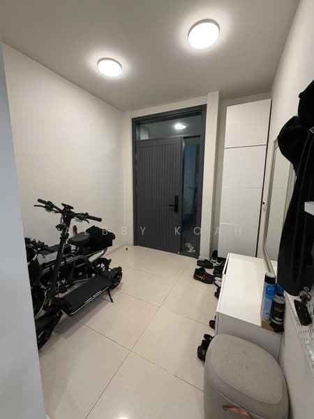 3-storey Terraced House for Sale in Desa Parkcity (Kuala Lumpur) - Albby Koah - Entrance - PropertyGuru.com.my
