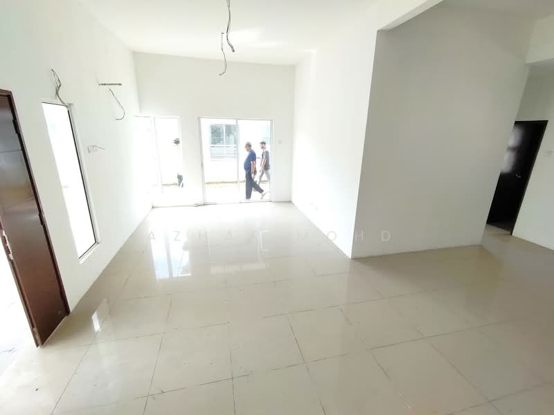 Semi-Detached House for Sale in Taman Desiran Bayu (Puchong) - Azhar Mohd - Interior - PropertyGuru.com.my