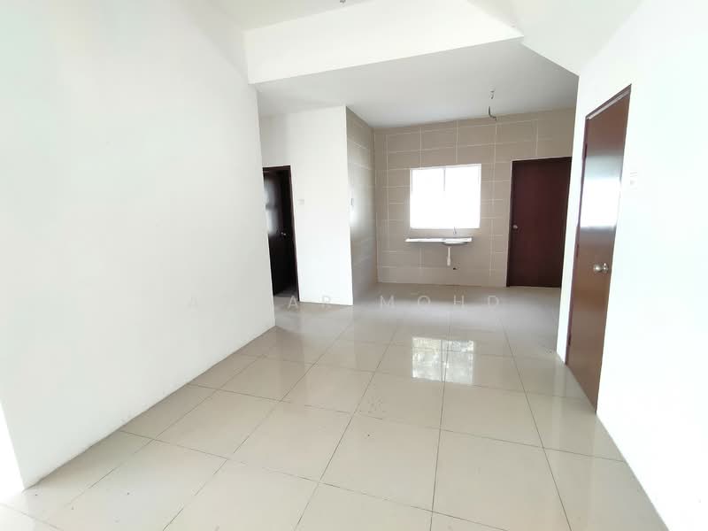 Semi-Detached House for Sale in Taman Desiran Bayu (Puchong) - Azhar Mohd - Interior - PropertyGuru.com.my