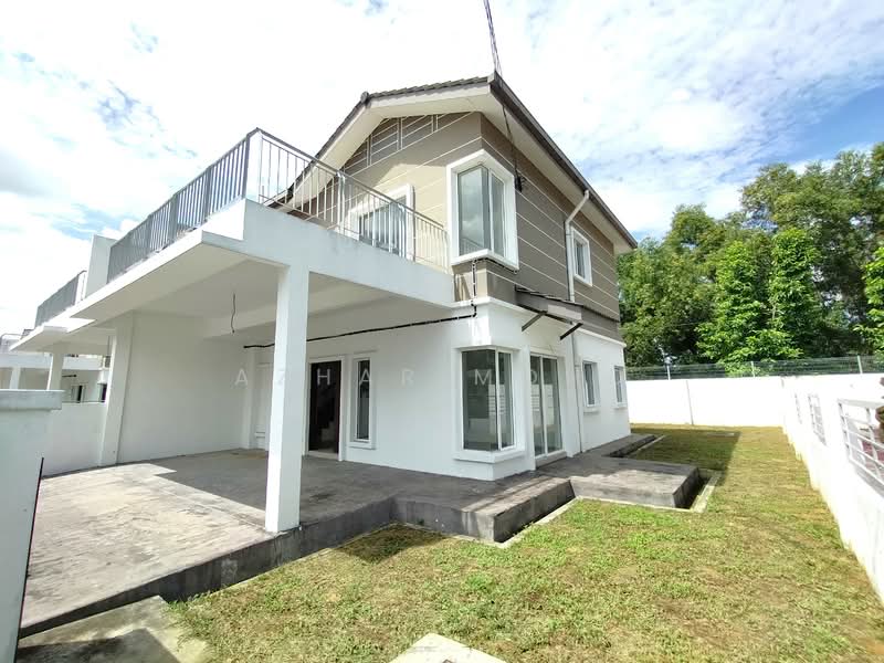 Semi-Detached House for Sale in Taman Desiran Bayu (Puchong) - Azhar Mohd - Exterior - PropertyGuru.com.my