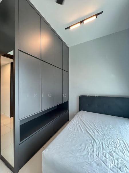Kondominium untuk Dijual di Queens Residences Q2 @ Queens Waterfront - Eric Cheah - Bedroom - PropertyGuru.com.my