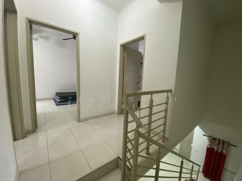 Rumah Teres 2 Tingkat untuk Dijual di Nusa Bayu (Iskandar Puteri (Nusajaya)) - Azlan Ismail aiproperty - Corridor - PropertyGuru.com.my
