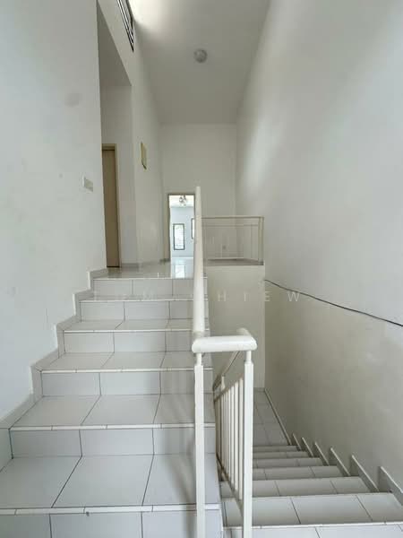 Rumah Teres 2 Tingkat untuk Dijual di Setia Tropika (Johor Bahru) - Tom Chiew - Interior - PropertyGuru.com.my