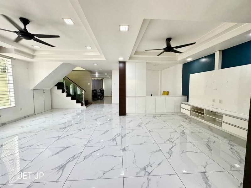 Rumah Teres 2 Tingkat untuk Dijual di Klang (Selangor) - Joel Sia - Living Room - PropertyGuru.com.my