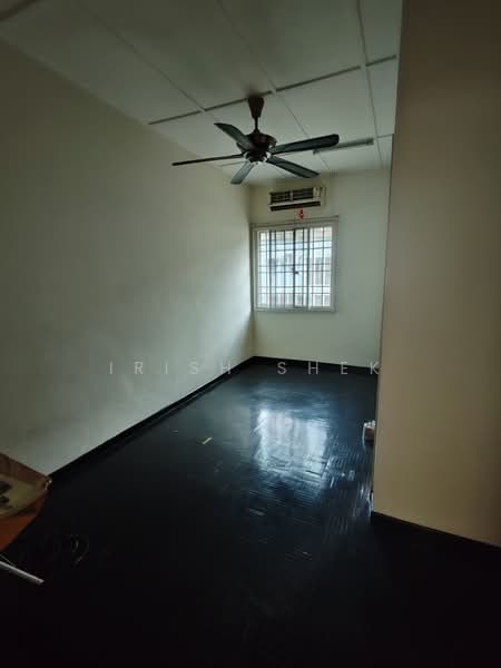 Terraced House for Rent in Shah Alam (Selangor) - Irish Shek - Interior - PropertyGuru.com.my