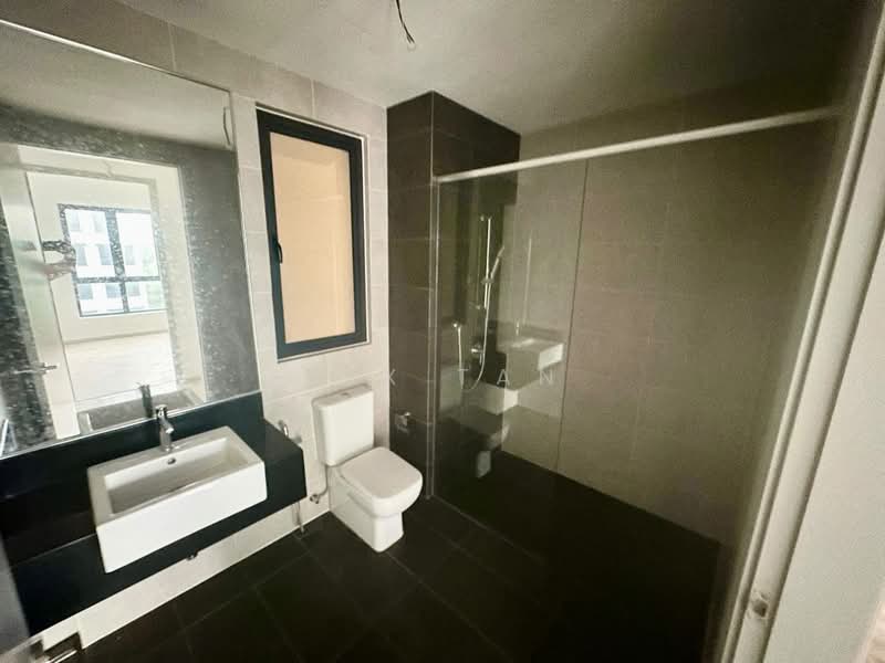 Condominium for Rent at Sunway Mont Residences - Rex Tan - Bathroom - PropertyGuru.com.my
