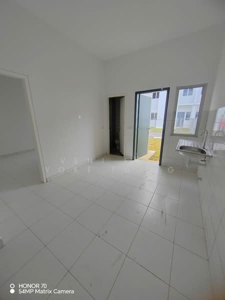 2-storey Terraced House for Sale in Bukit Raja (Selangor) - Veni Foo Yoke Fuang - Kitchen - PropertyGuru.com.my