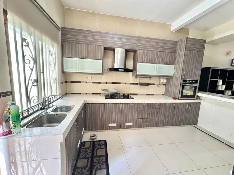 2-storey Terraced House for Sale in Shah Alam (Selangor) - Muhd Khairulnawawi Kamaruddin - Kitchen - PropertyGuru.com.my