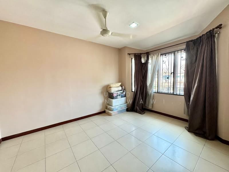 2-storey Terraced House for Sale in Shah Alam (Selangor) - Muhd Khairulnawawi Kamaruddin - Bedroom - PropertyGuru.com.my