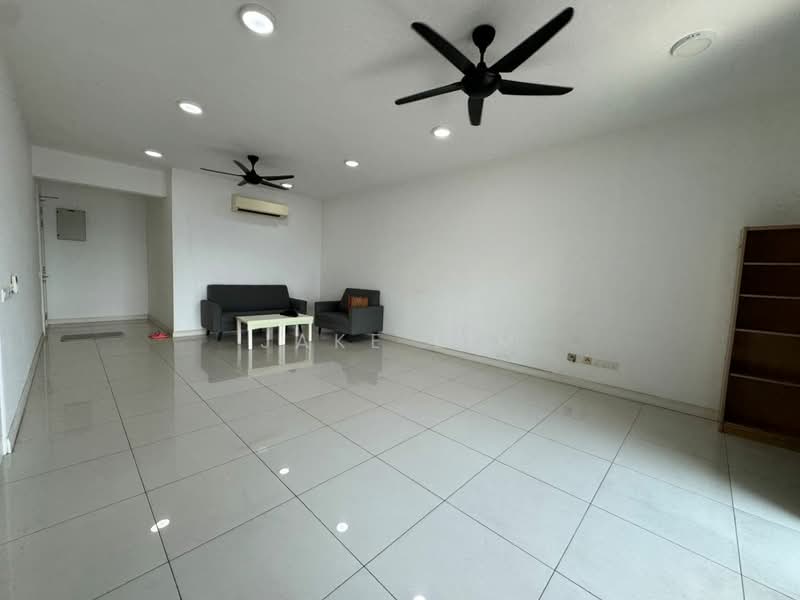 Kondominium untuk Disewa di Altitude 236 - Jake Lim - Living Room - PropertyGuru.com.my