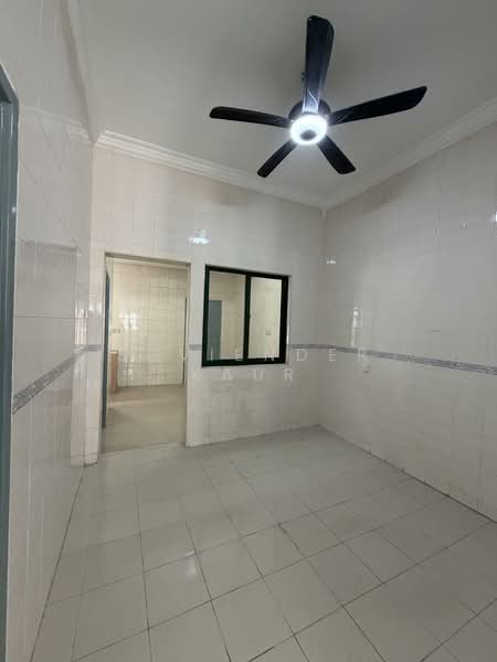 Rumah Teres 2 Tingkat untuk Dijual di Taman Puchong Prima (Puchong) - Suviender Kaur - Interior - PropertyGuru.com.my