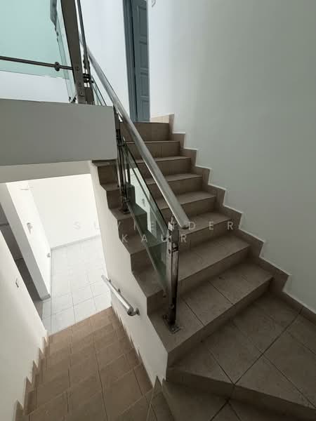 Rumah Teres 2 Tingkat untuk Dijual di Taman Puchong Prima (Puchong) - Suviender Kaur - Interior - PropertyGuru.com.my
