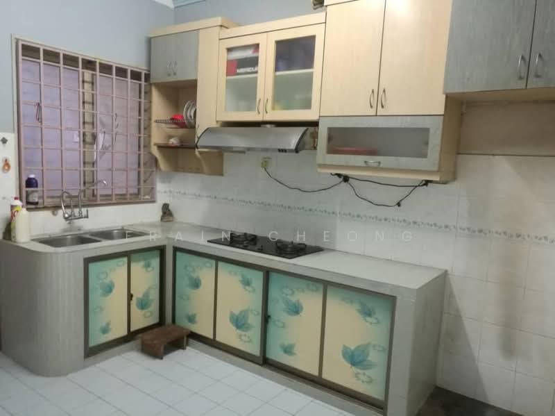 2-storey Terraced House for Sale in Bandar Putra (Kulai) - Frain Cheong - Kitchen - PropertyGuru.com.my