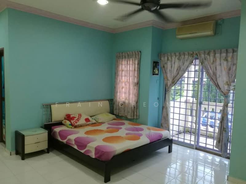 2-storey Terraced House for Sale in Bandar Putra (Kulai) - Frain Cheong - Bedroom - PropertyGuru.com.my