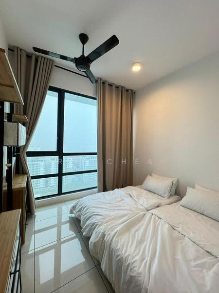 Kondominium untuk Dijual di Queens Residences Q2 @ Queens Waterfront - Eric Cheah - Bedroom - PropertyGuru.com.my