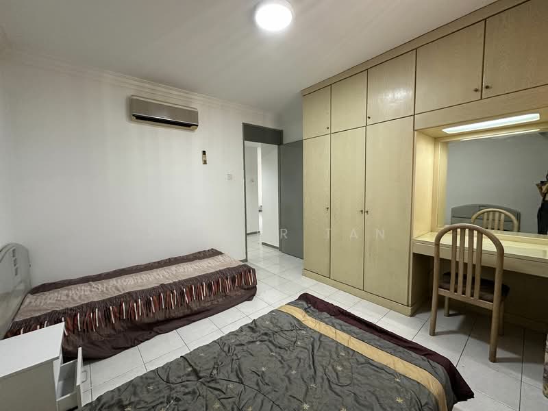 Pangsapuri untuk Dijual di Mont Kiara Pines - Summer Tan - PropertyGuru.com.my