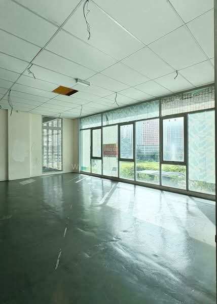 Kedai / Pejabat untuk Dijual di Bukit Jelutong (Shah Alam) - Hazwan Hilmi - Interior - PropertyGuru.com.my