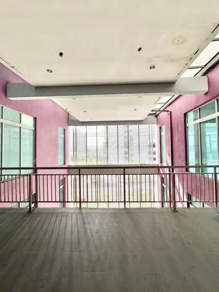 Kedai / Pejabat untuk Dijual di Bukit Jelutong (Shah Alam) - Hazwan Hilmi - Interior - PropertyGuru.com.my
