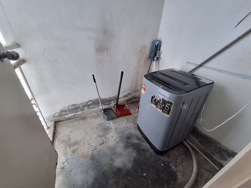 Apartment for Rent at Idaman Iris - Melinda Chew - Laundry area - PropertyGuru.com.my