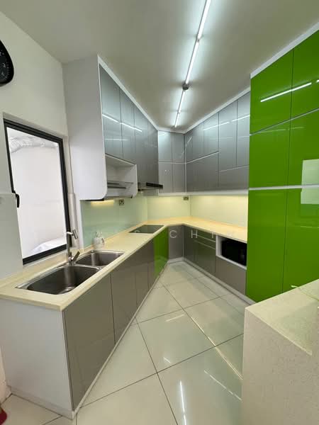 Servis Apartment untuk Dijual di Zeva @ Equine South - Kays Chin - Kitchen - PropertyGuru.com.my