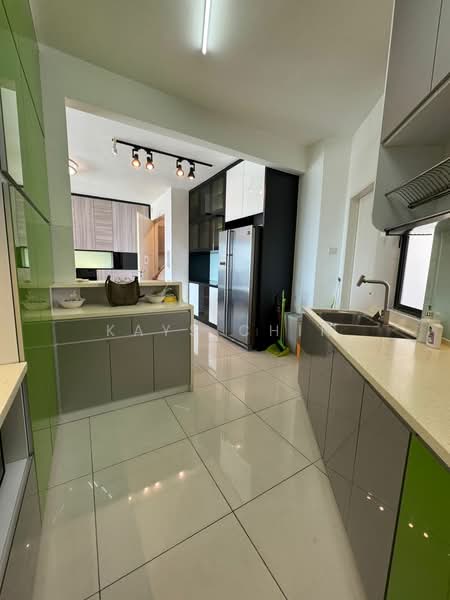 Servis Apartment untuk Dijual di Zeva @ Equine South - Kays Chin - Kitchen - PropertyGuru.com.my
