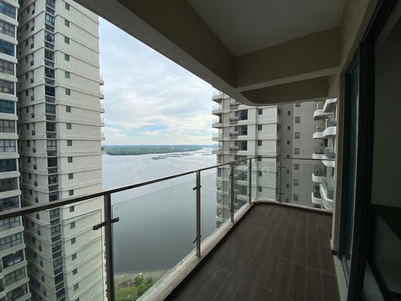 Condominium for Sale at Bay Laurel @ Country Garden Danga Bay - Caleb Yeo - Balcony - PropertyGuru.com.my