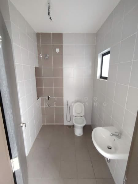 2-storey Terraced House for Sale in Bukit Raja (Selangor) - Veni Foo Yoke Fuang - Bathroom - PropertyGuru.com.my