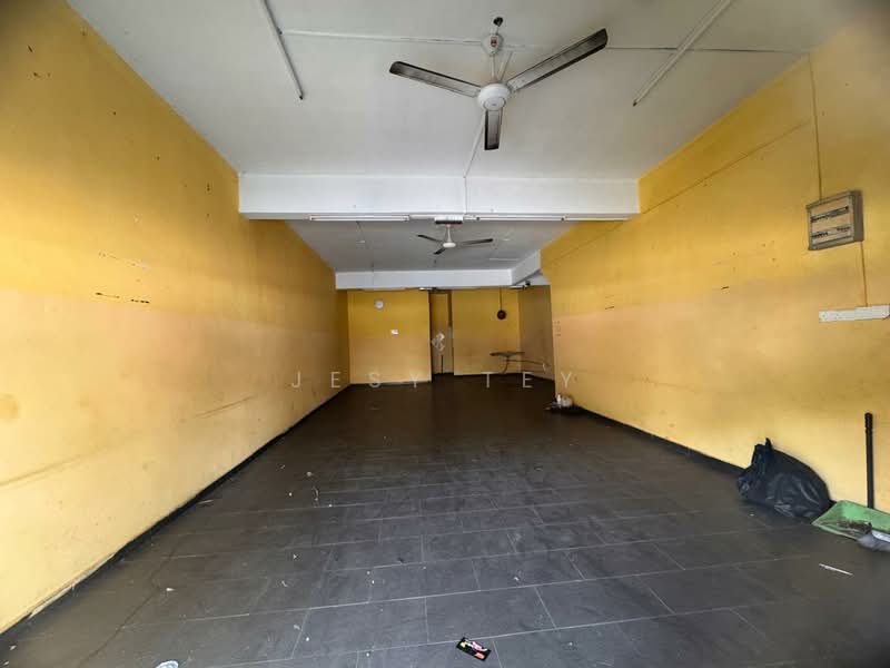 Shop for Rent in Taman Cendana (Pasir Gudang) - Jesy Tey - Interior - PropertyGuru.com.my