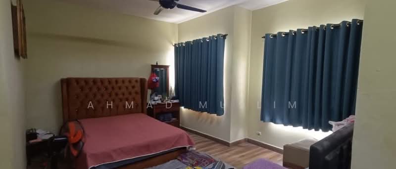 2-storey Terraced House for Sale in Bandar Tasik Puteri (Rawang) - Ahmad Muslim - Bedroom - PropertyGuru.com.my