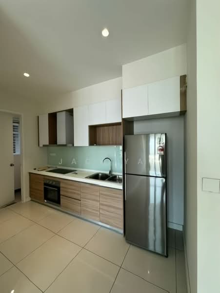 Servis Apartment untuk Dijual di UNIO Residence - Jack Yap - Kitchen - PropertyGuru.com.my