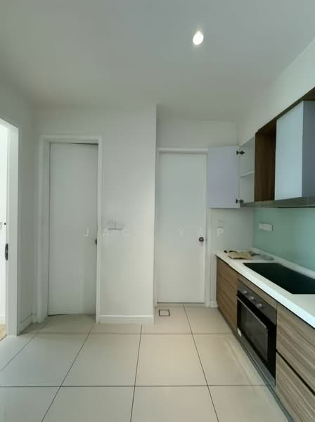 Servis Apartment untuk Dijual di UNIO Residence - Jack Yap - Kitchen - PropertyGuru.com.my