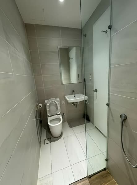 Servis Apartment untuk Dijual di UNIO Residence - Jack Yap - Bathroom - PropertyGuru.com.my
