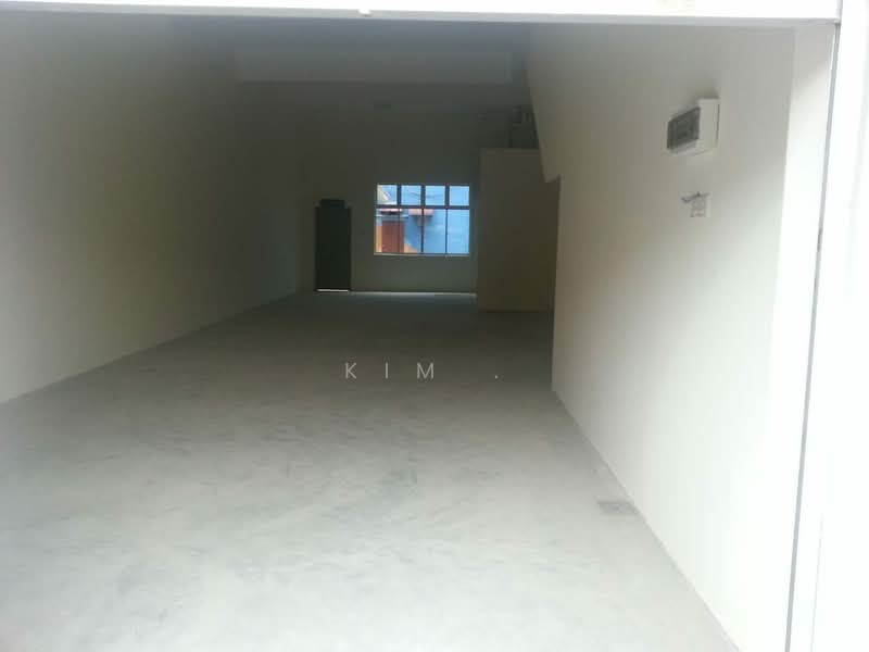 Shop / Office for Rent in Taman Bukit Dahlia (Pasir Gudang) - Kim . - Interior - PropertyGuru.com.my