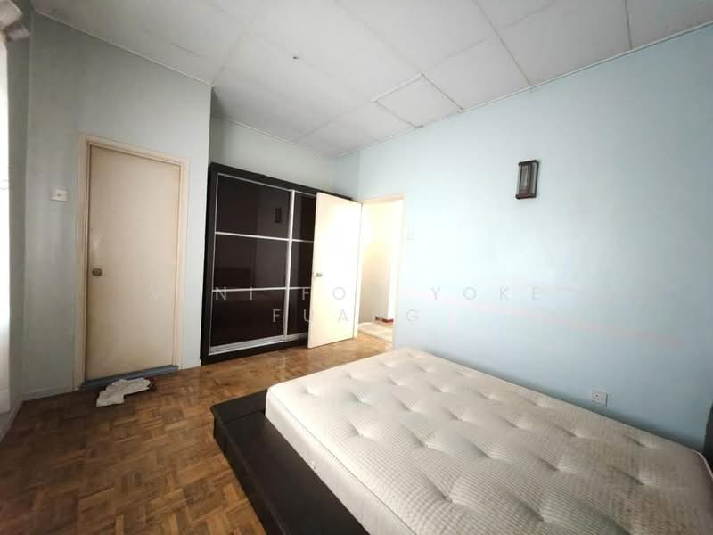 Rumah Teres 2 Tingkat untuk Dijual di Setia Alam (Selangor) - Veni Foo Yoke Fuang - Bedroom - PropertyGuru.com.my