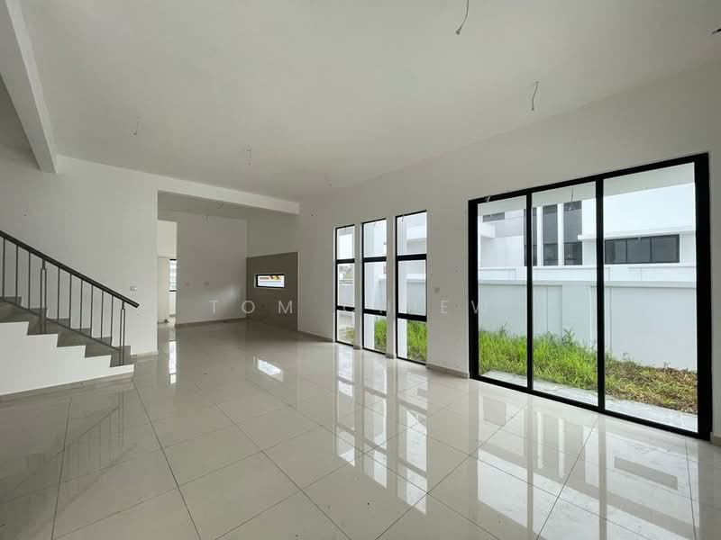 Terraced House for Sale in Taman Desa Tebrau (Tebrau) - Tom Chiew - Living Room - PropertyGuru.com.my